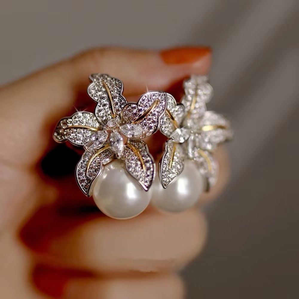 ✨Gorgeous Elegant Silver Cz Diamond Pave Star Lily &PearlPost back Earringss - Picture 8 of 17